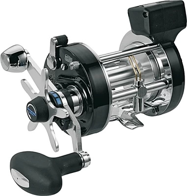 Abu Garcia Ambassadeur 7000 I Syncro LC - Feet 1 Abu Garcia Ambassadeur 7000 I Syncro LC - Feet